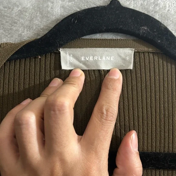 Everlane the ribbed wrap midi 3/4 sleeve dress - Picture 3 of 12